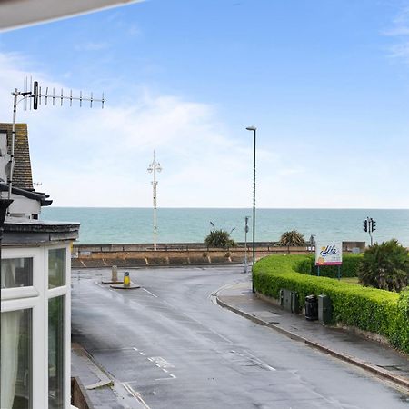 Luxury Georgian Home, Hot Tub, Sea View, Private Garden, Sleeps 6 Bognor Regis Exterior photo